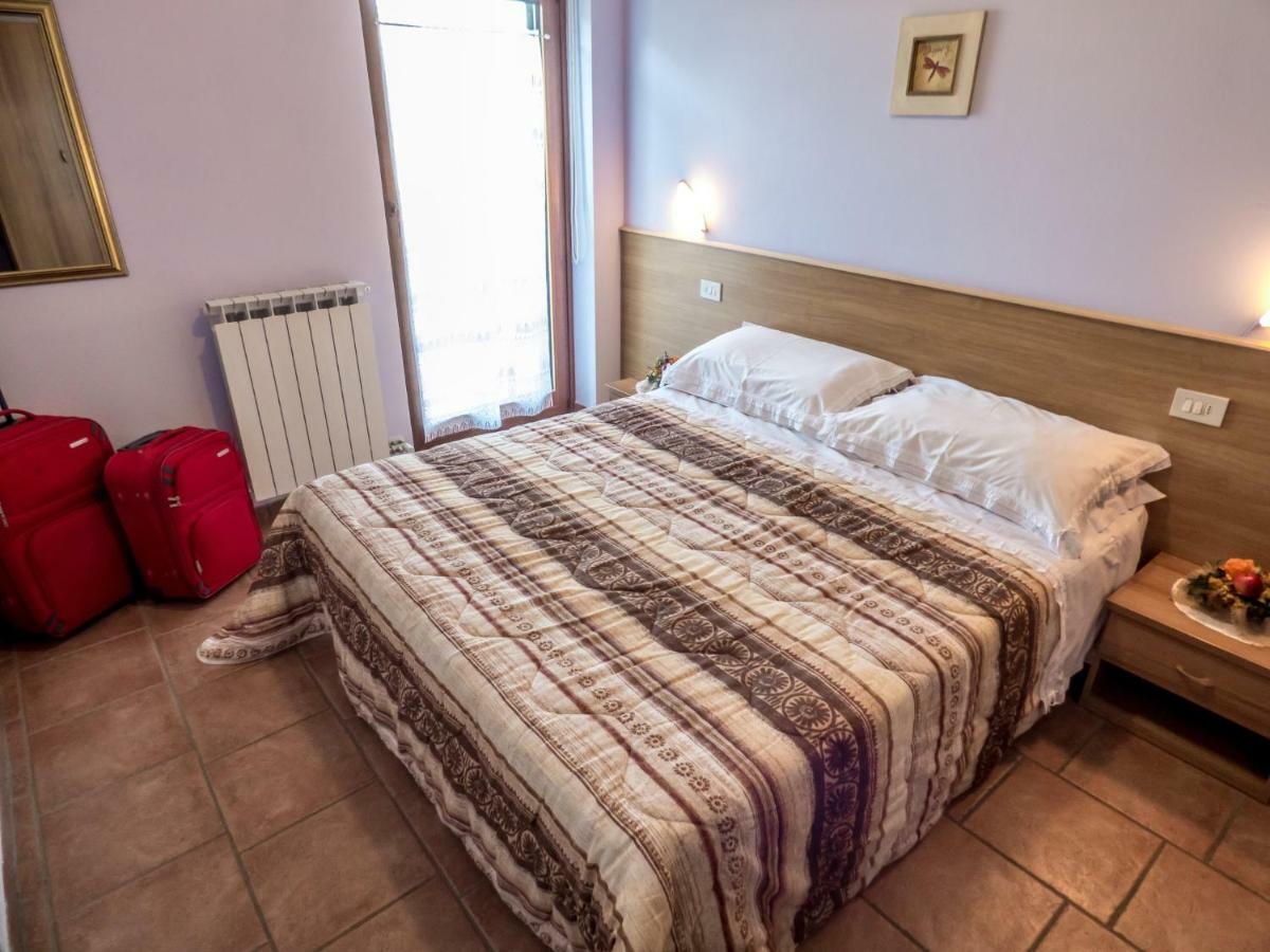 Bio-Agriturismo Parco Rurale "Alture Di Polazzo" Guest House Fogliano Redipúglia Екстериор снимка